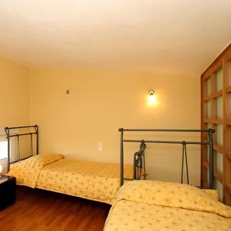 达夫斯别墅 * 干尼亞