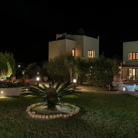 Daphnis Villa La Canea